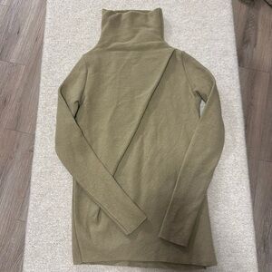 100% wool Ann Demeulemeester turtleneck sweater